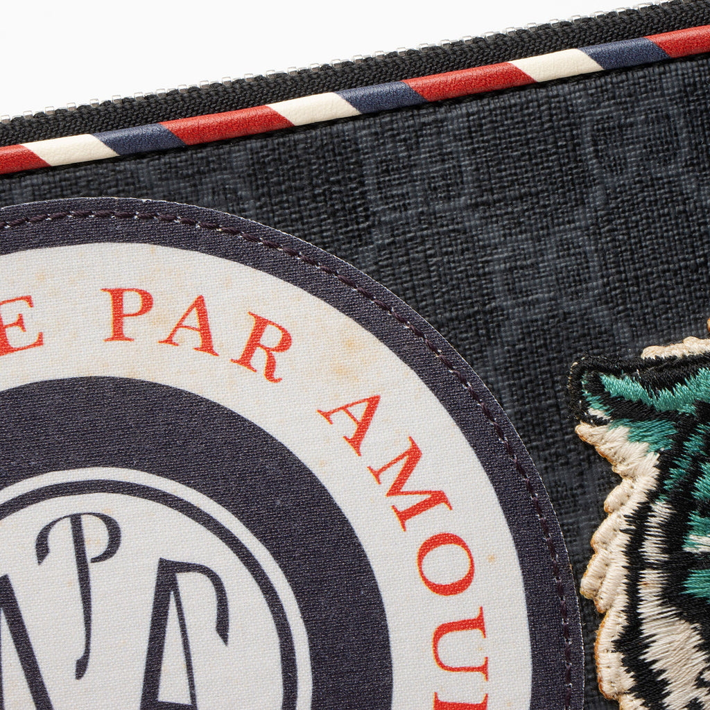 Gucci GG Supreme Night Courrier Clutch