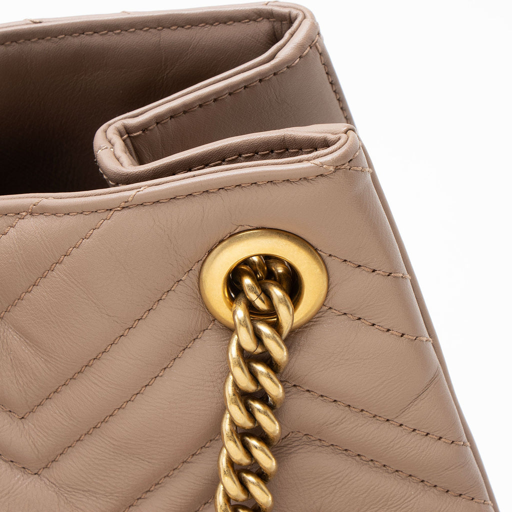 Gucci Matelasse Leather GG Marmont Medium Chain Shoulder Bag