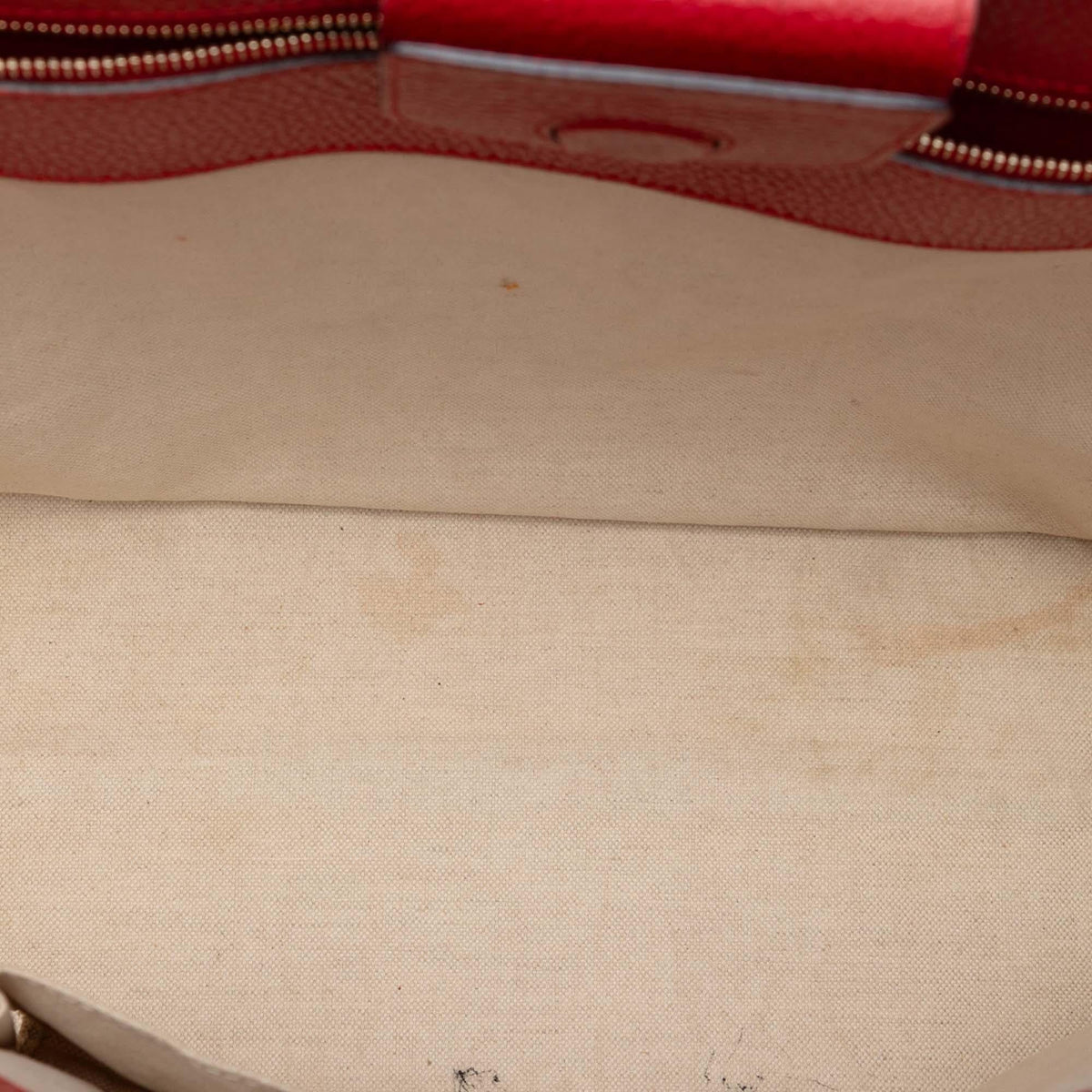 Gucci Medium Leather Swing Tote