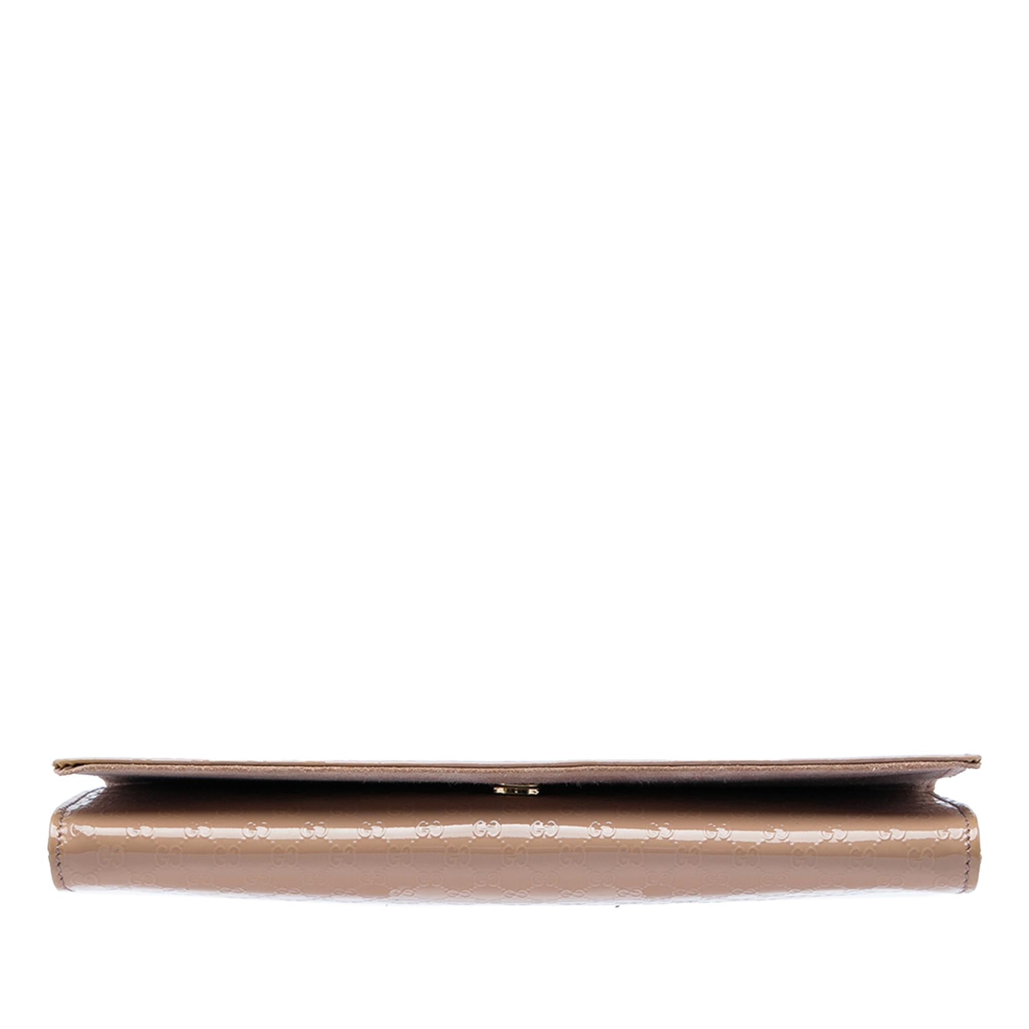Gucci Microguccissima Patent Broadway Clutch