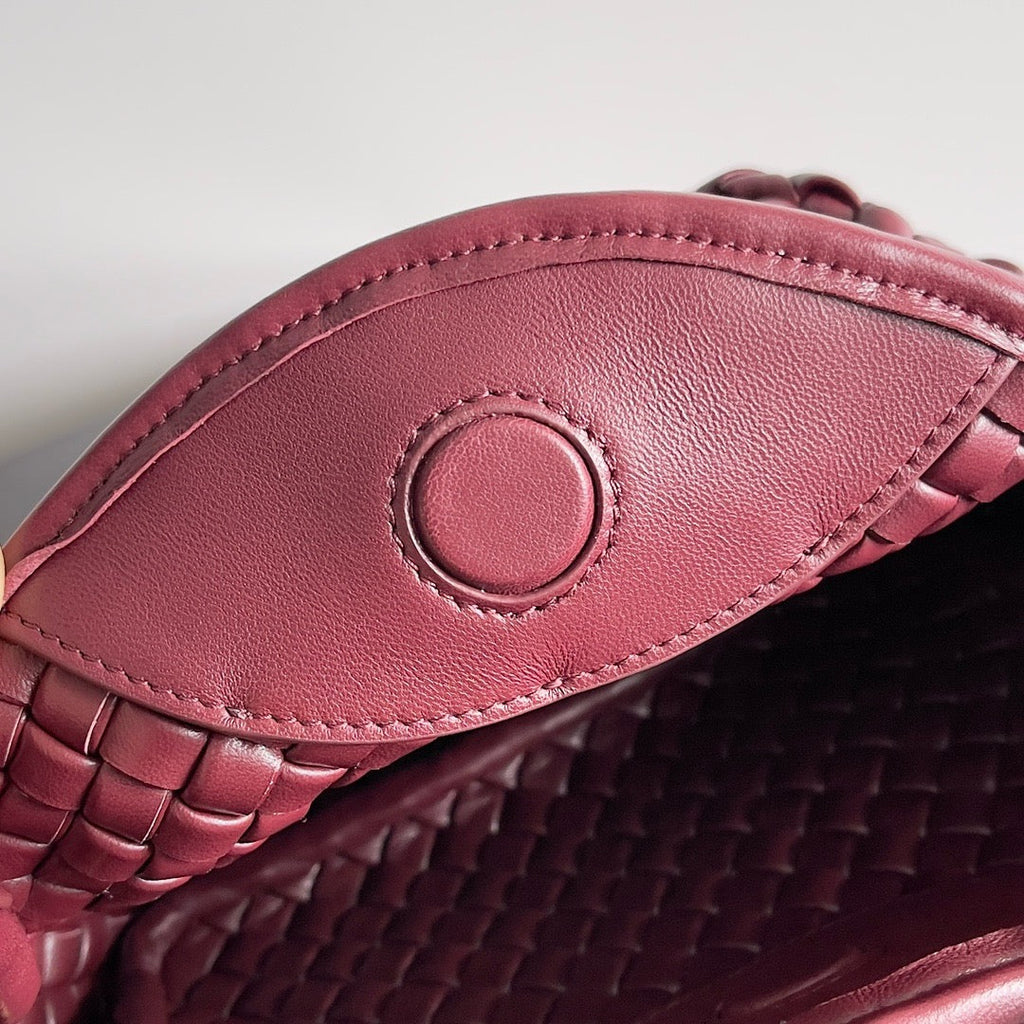 BV 2025 Cobble Bag 23cm Barolo Lambskin