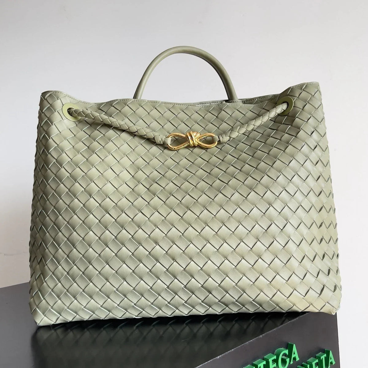 Bottega Veneta 2026 Andiamo Bag 45cm Green Nappa Leather