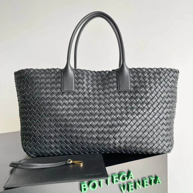Bottega Veneta 2026 Cabat Tote Bag 51cm Black Lambskin