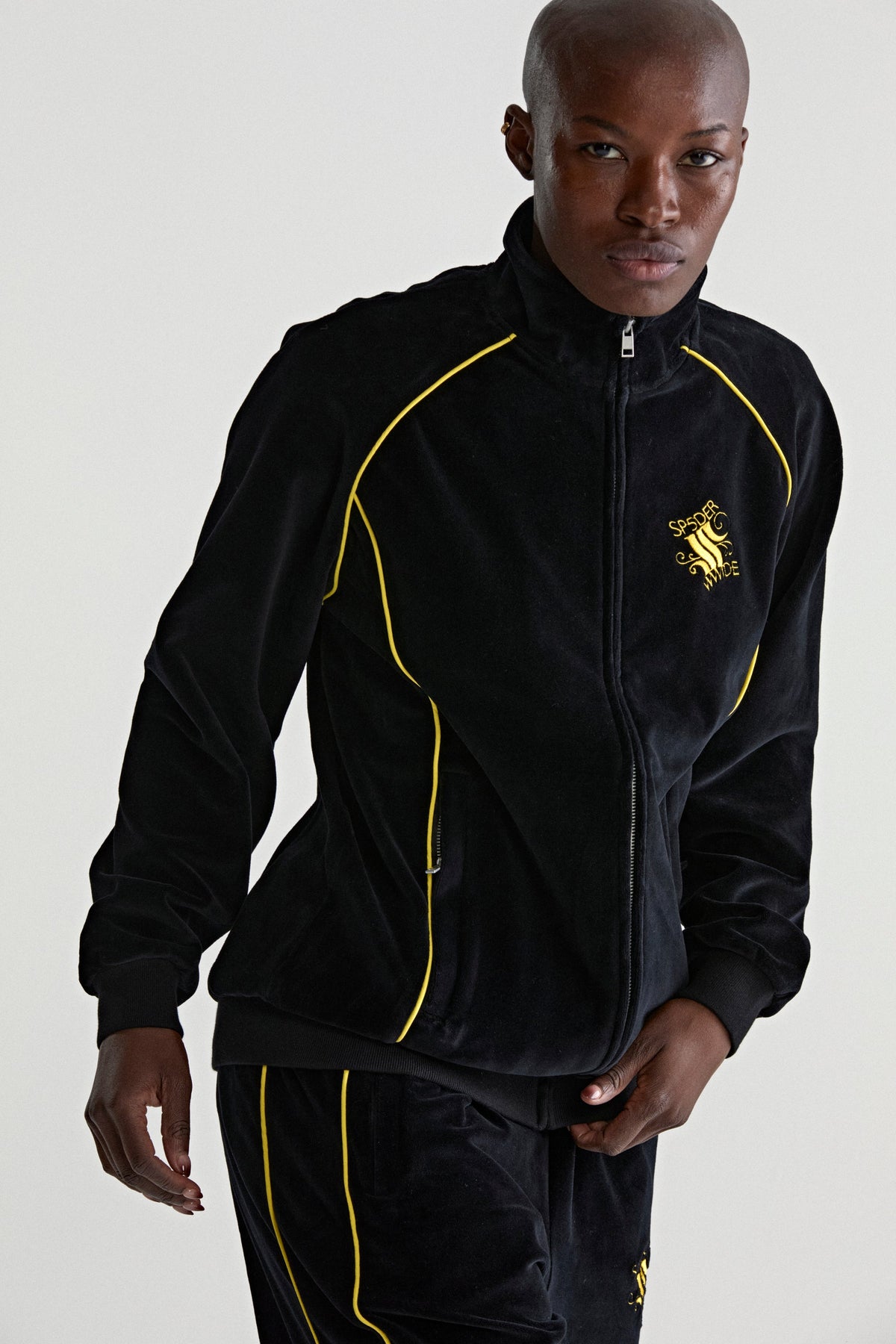 OUTLINE VELOUR TRACK JACKET