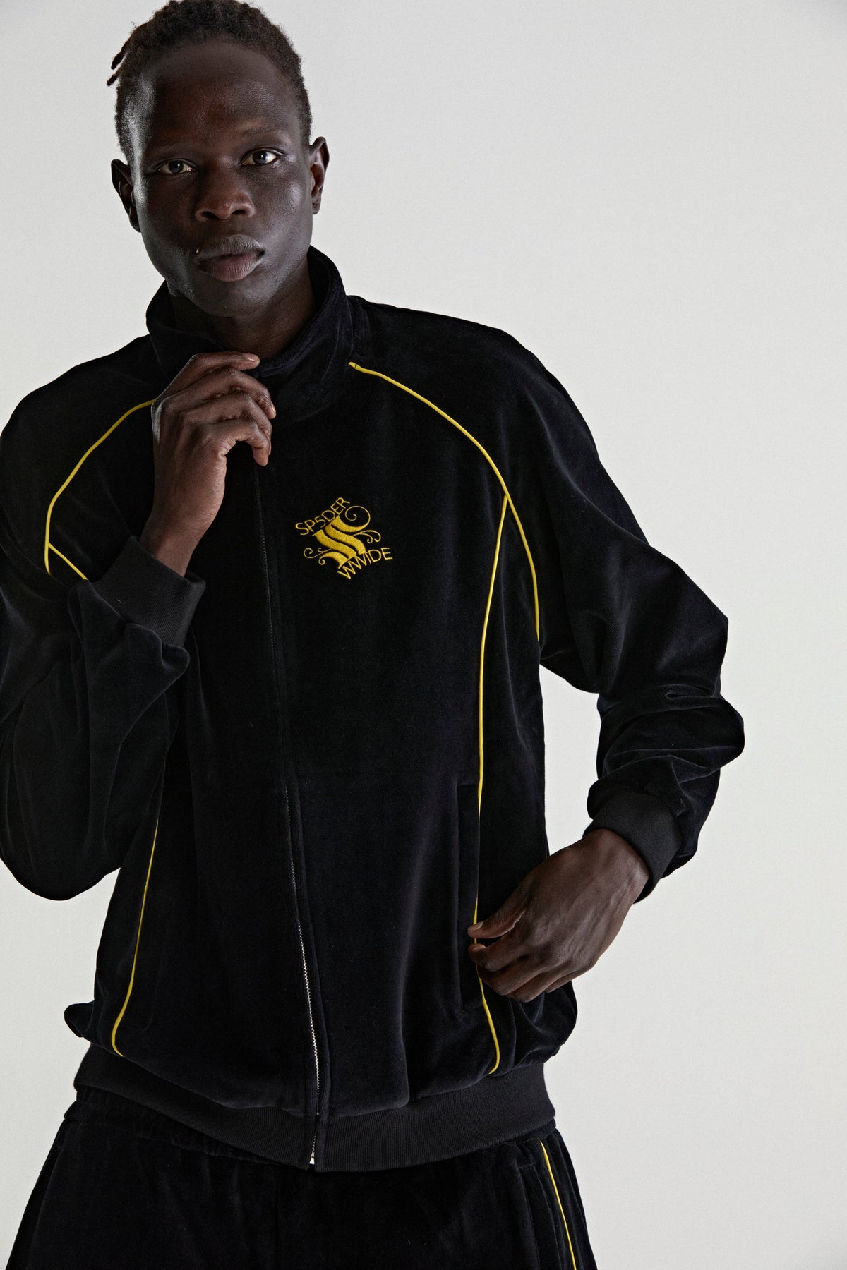 OUTLINE VELOUR TRACK JACKET