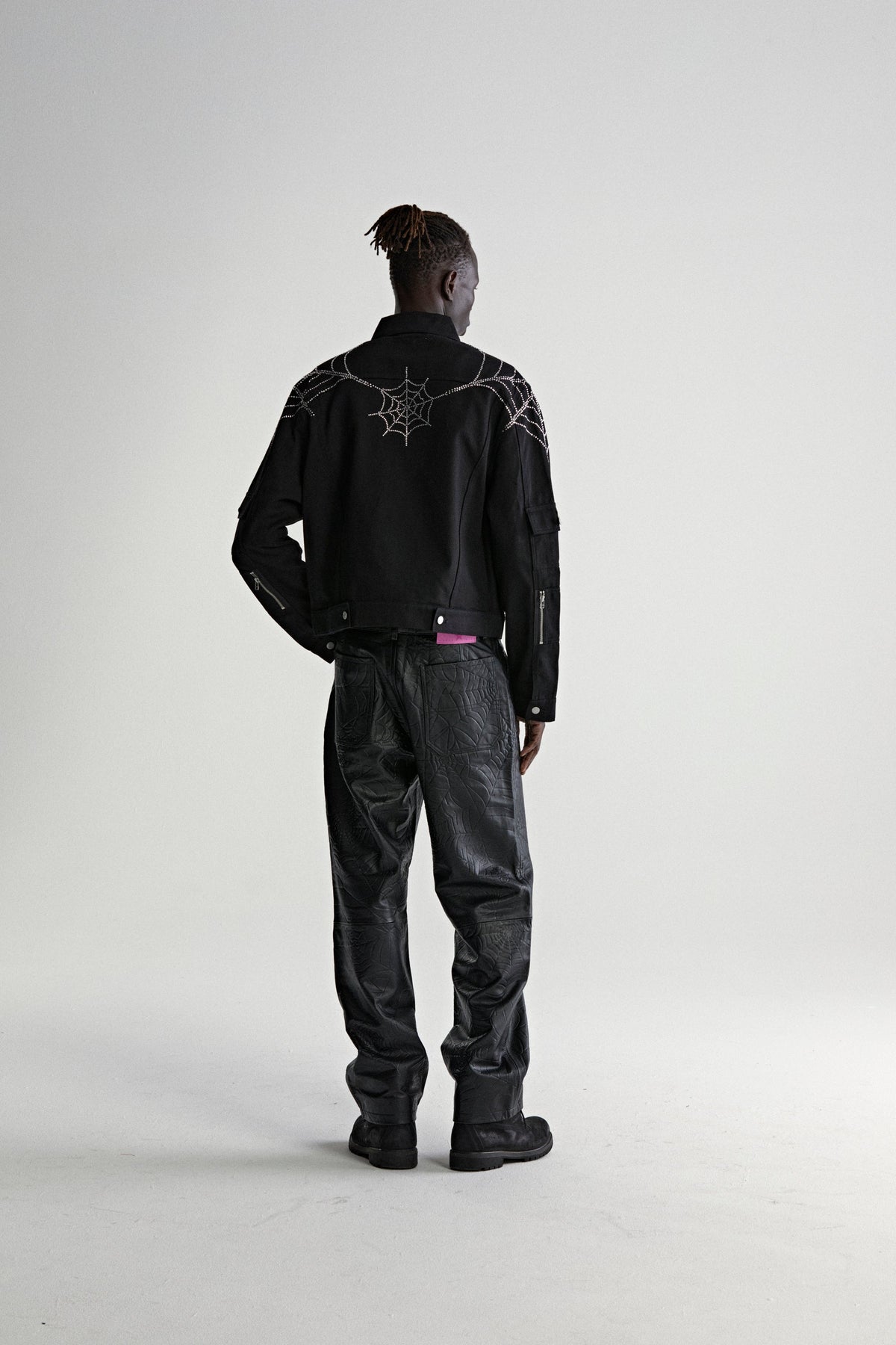 WEB DENIM CROPPED TRUCKER JACKET
