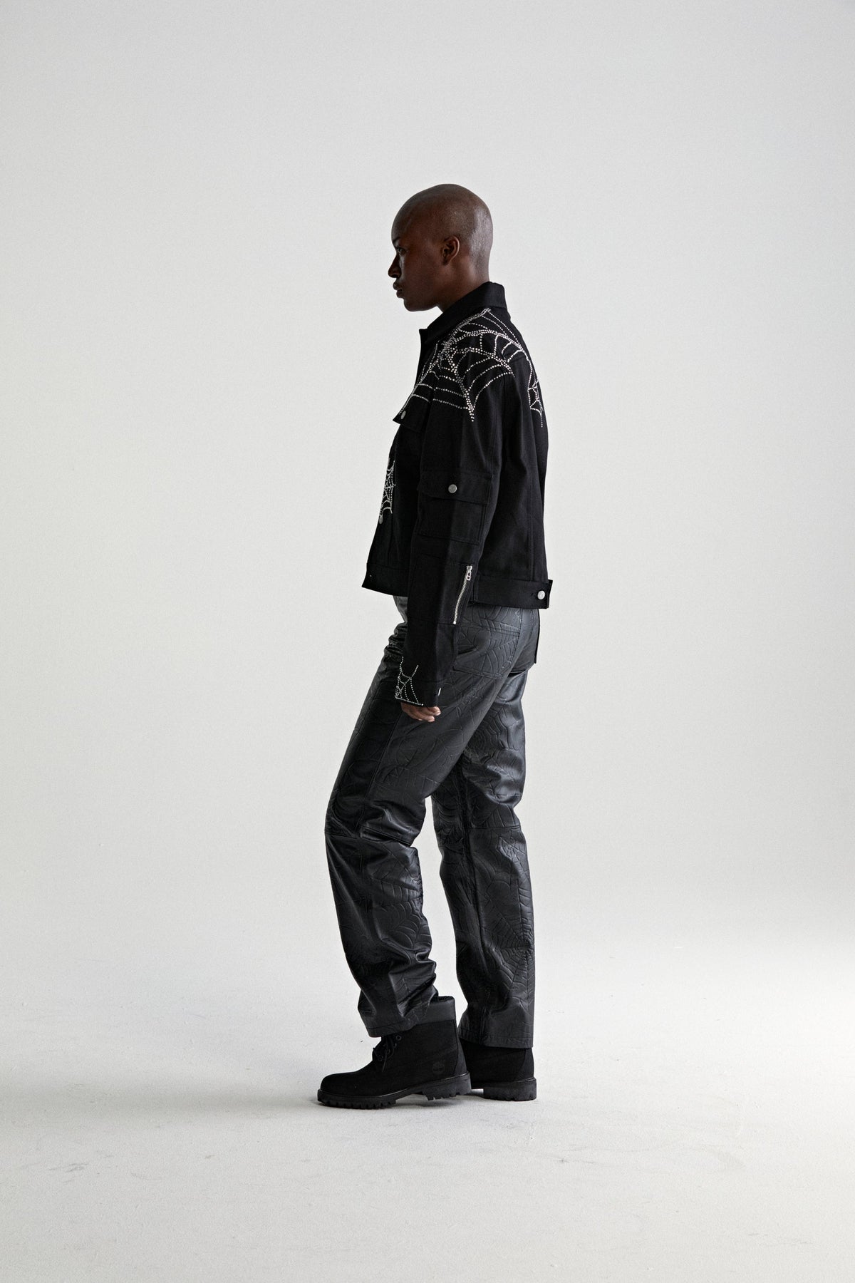 WEB DENIM CROPPED TRUCKER JACKET