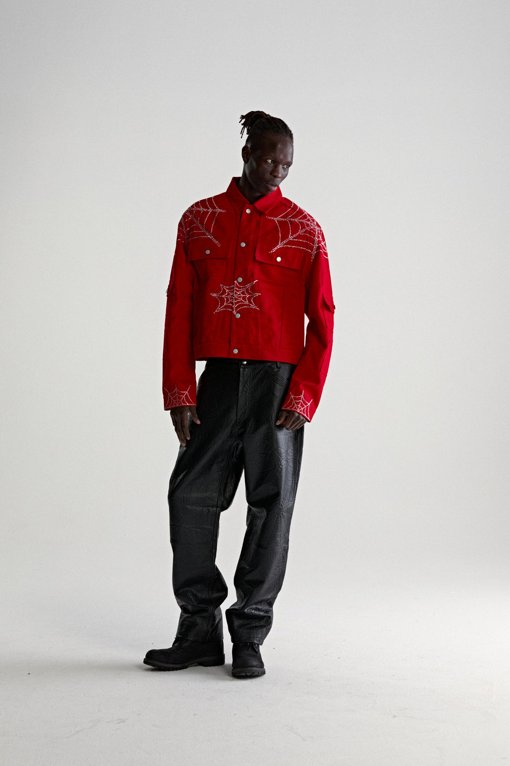 WEB DENIM CROPPED TRUCKER JACKET