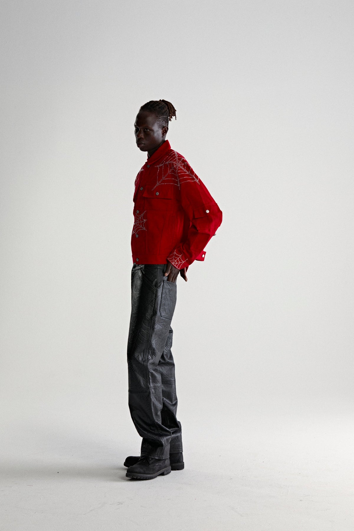 WEB DENIM CROPPED TRUCKER JACKET