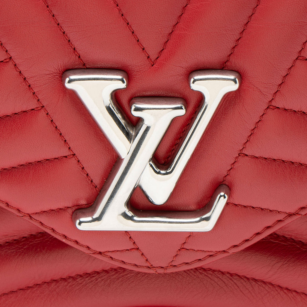 Louis Vuitton Calfskin New Wave Chain MM Shoulder Bag