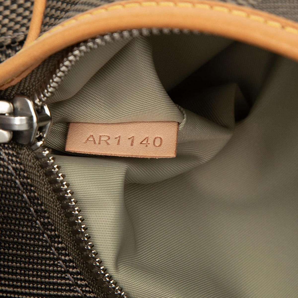 Louis Vuitton Damier Geant Acrobat
