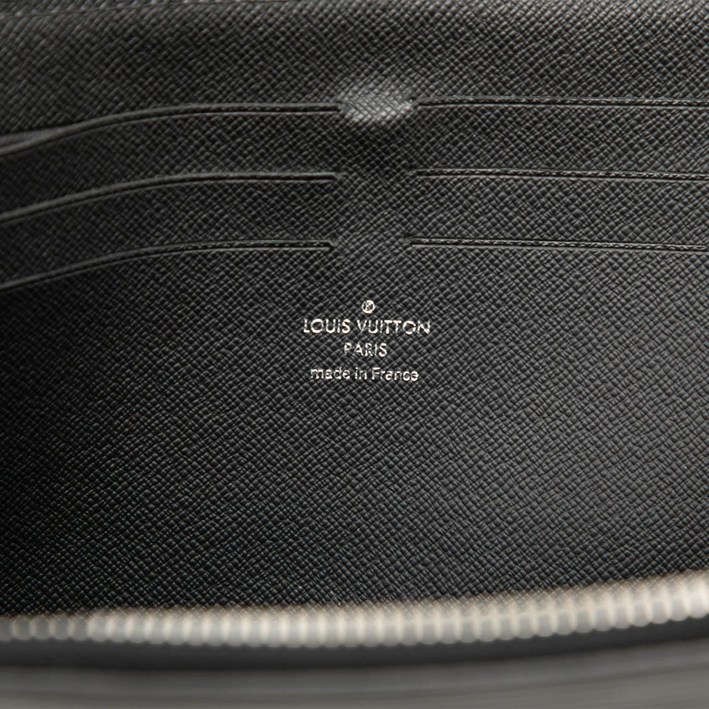 Louis Vuitton Epi Pochette Jour PM