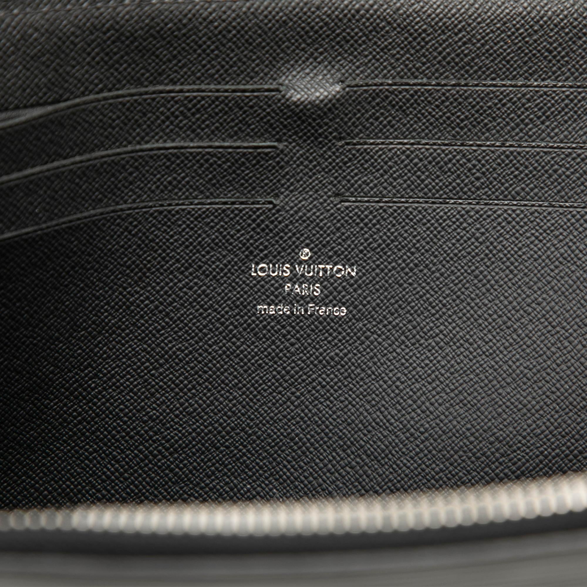 Louis Vuitton Epi Pochette Jour PM