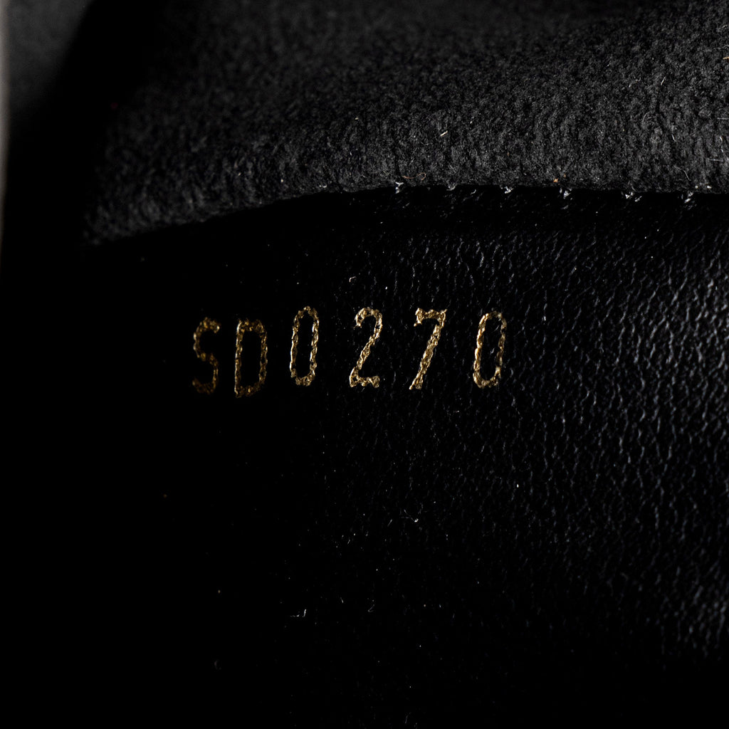 Louis Vuitton Giant Monogram Canvas Double Zip Pochette