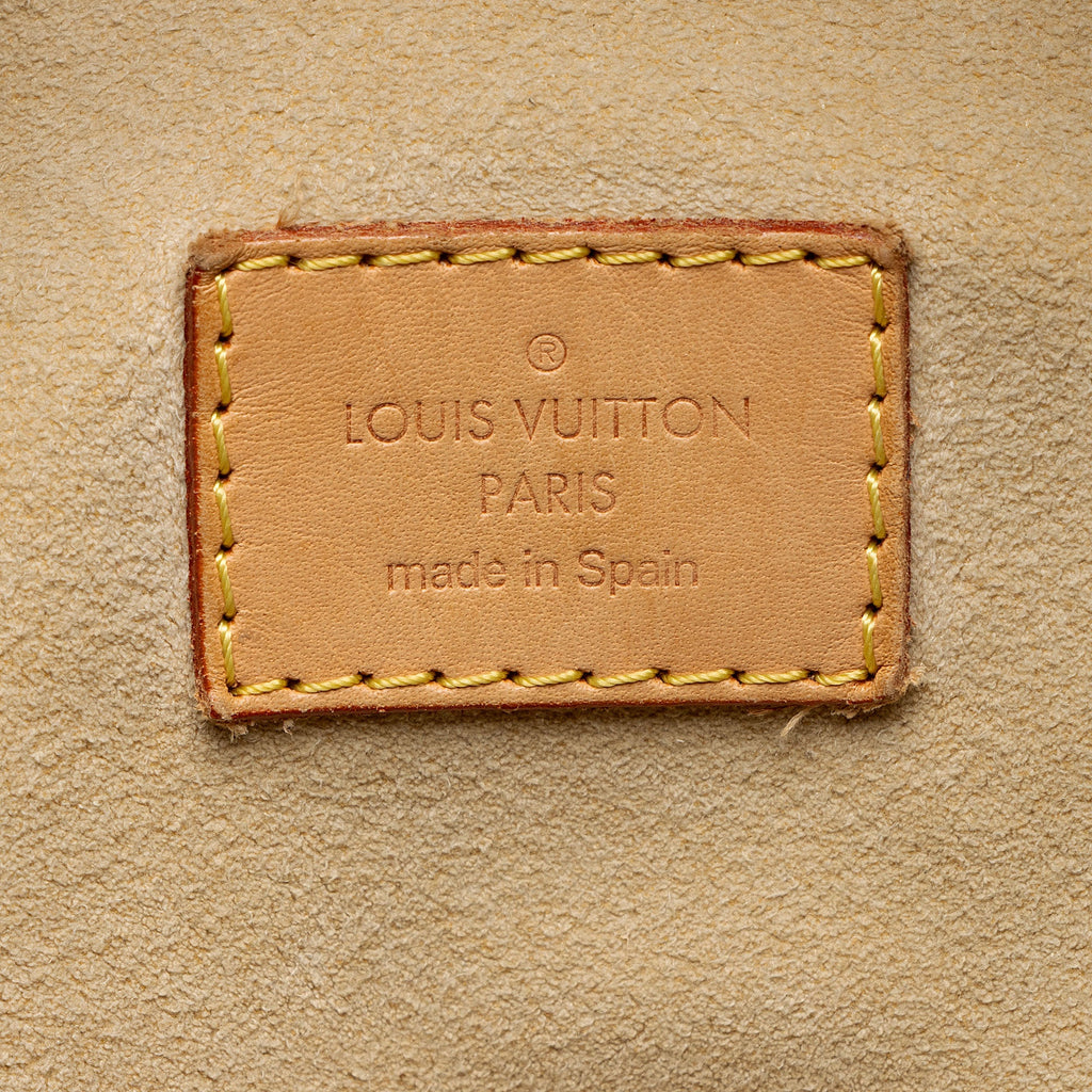 Louis Vuitton Monogram Canvas Artsy MM Shoulder Bag