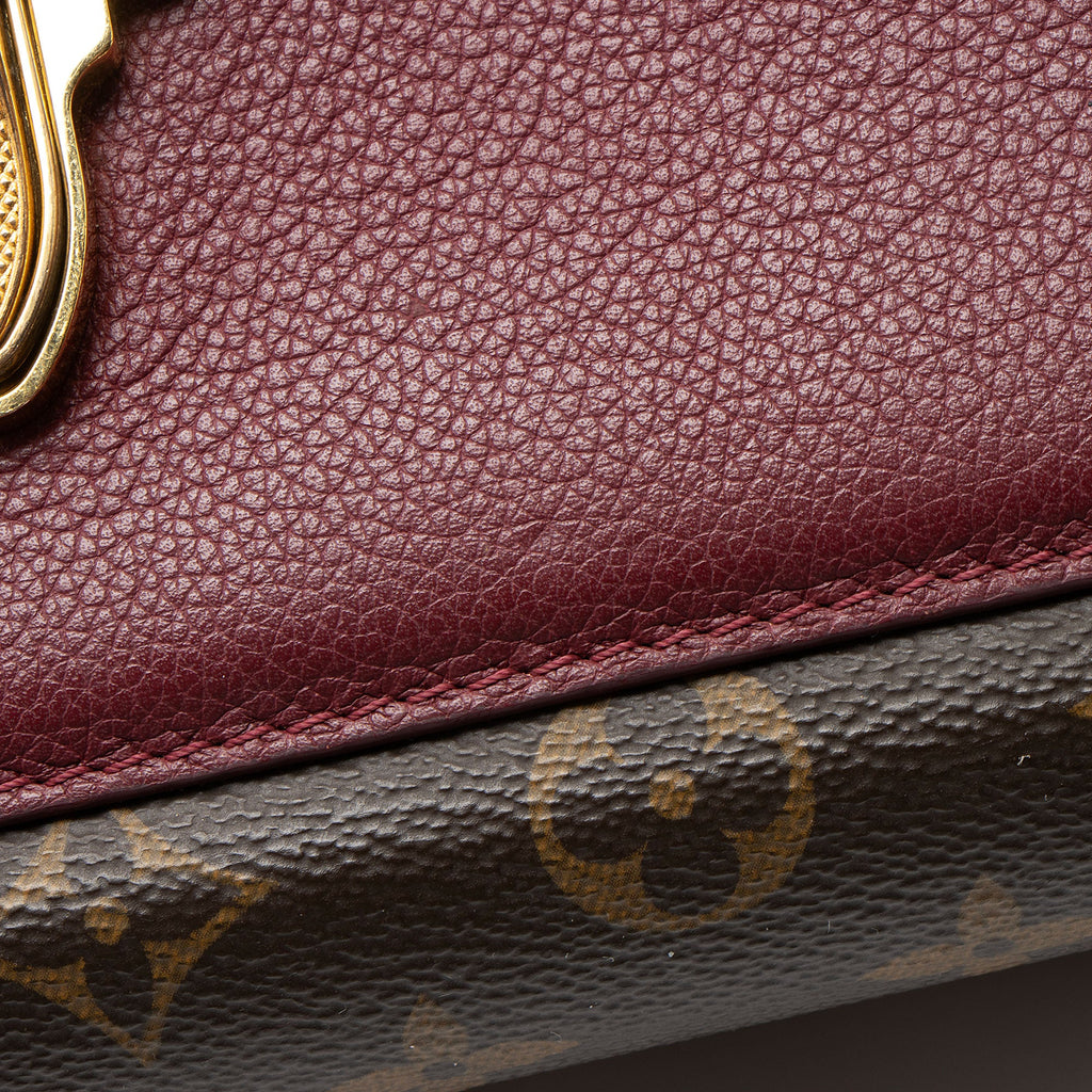 Louis Vuitton Monogram Canvas Victoire Chain Bag