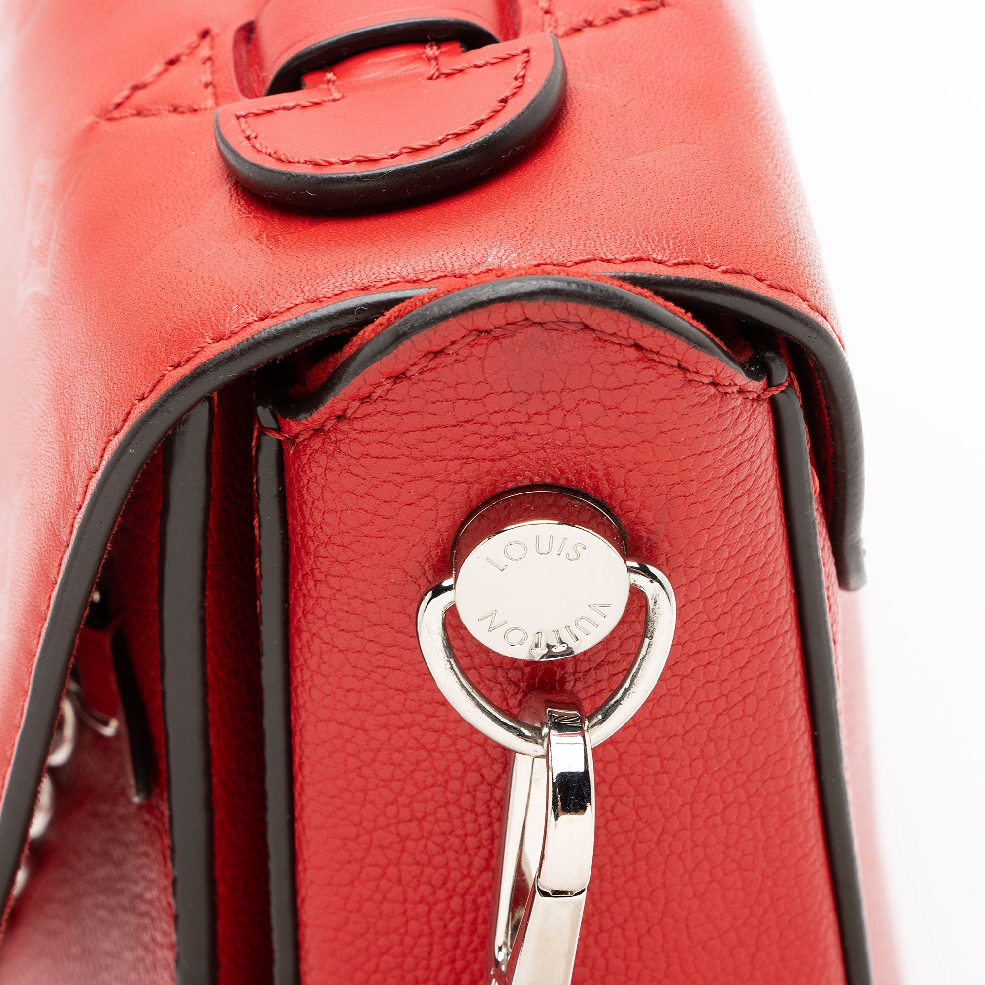 Louis Vuitton Monogram Cuir Very Messenger