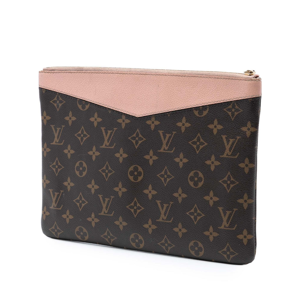 Louis Vuitton Monogram Daily Pouch
