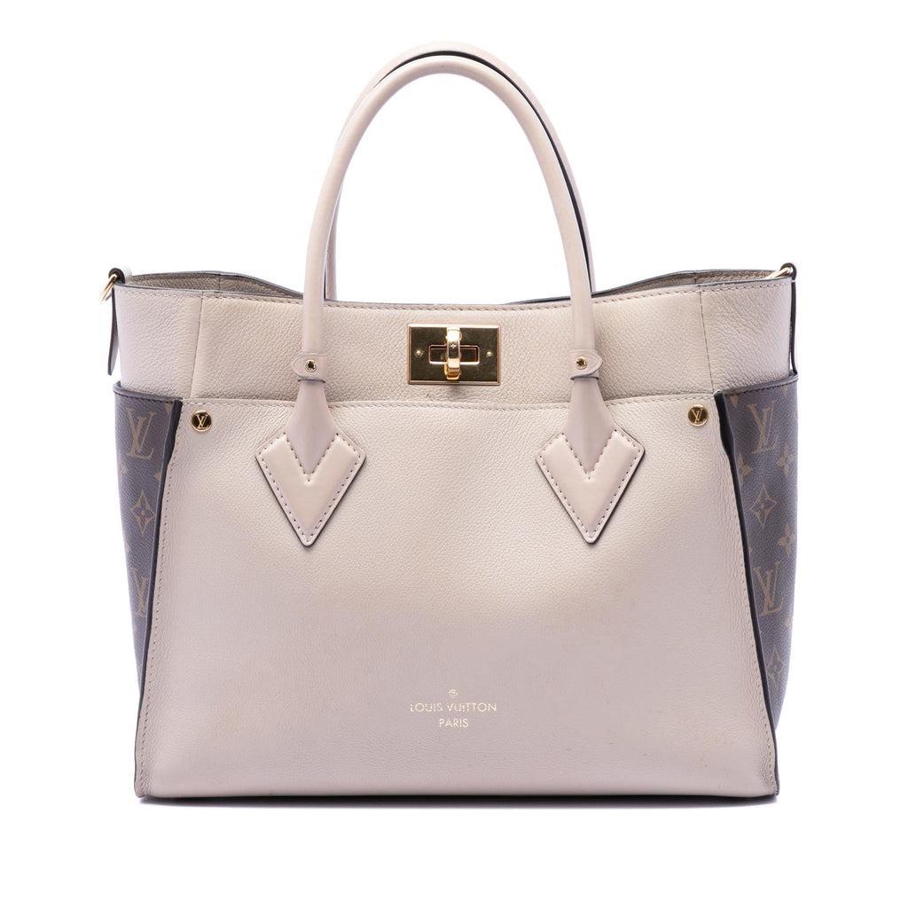 Louis Vuitton Monogram On My Side MM