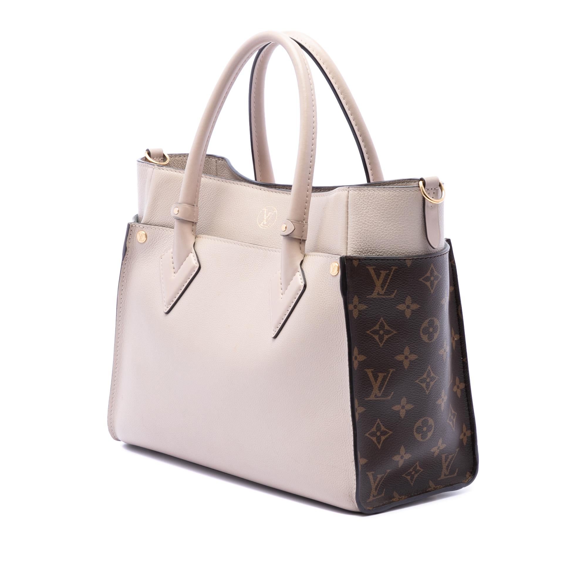 Louis Vuitton Monogram On My Side MM
