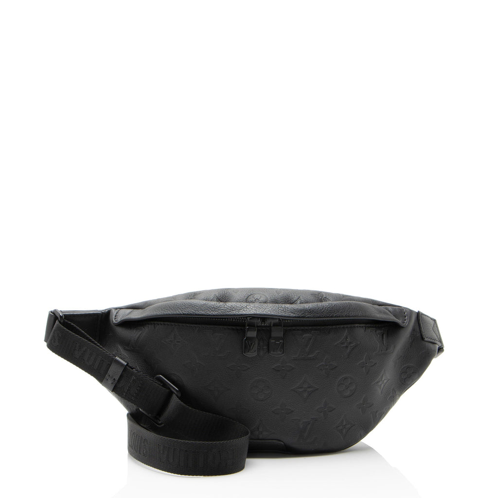 Louis Vuitton Monogram Shadow Discovery Bumbag