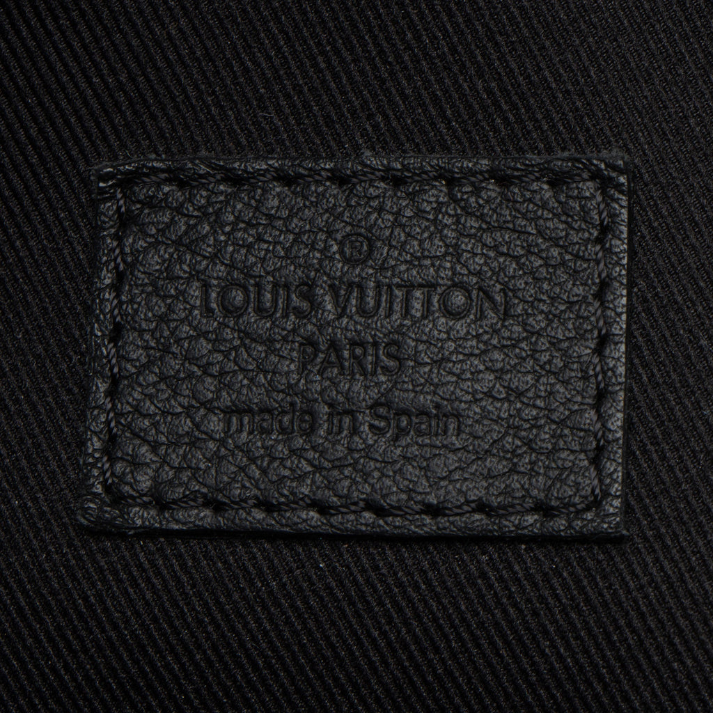 Louis Vuitton Monogram Shadow Discovery Bumbag