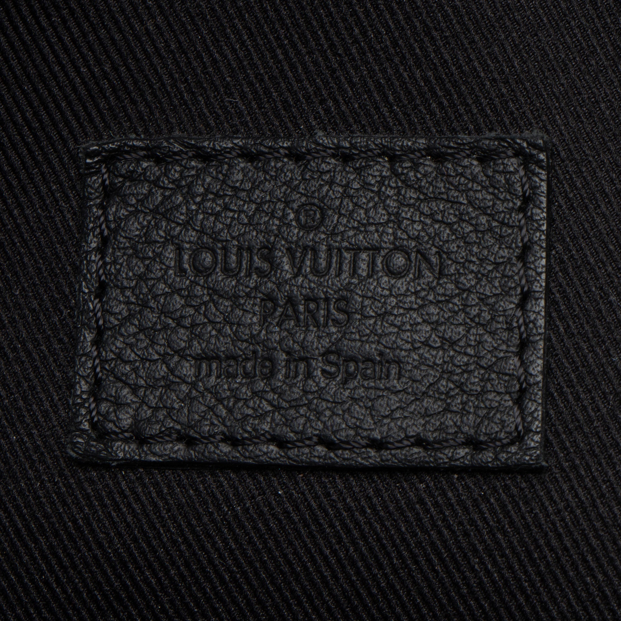 Louis Vuitton Monogram Shadow Discovery Bumbag