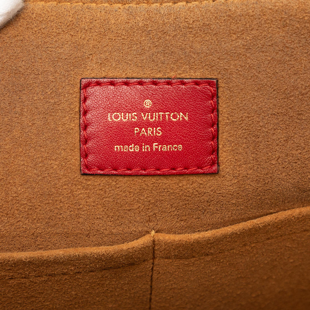 Louis Vuitton Monogram Tuileries