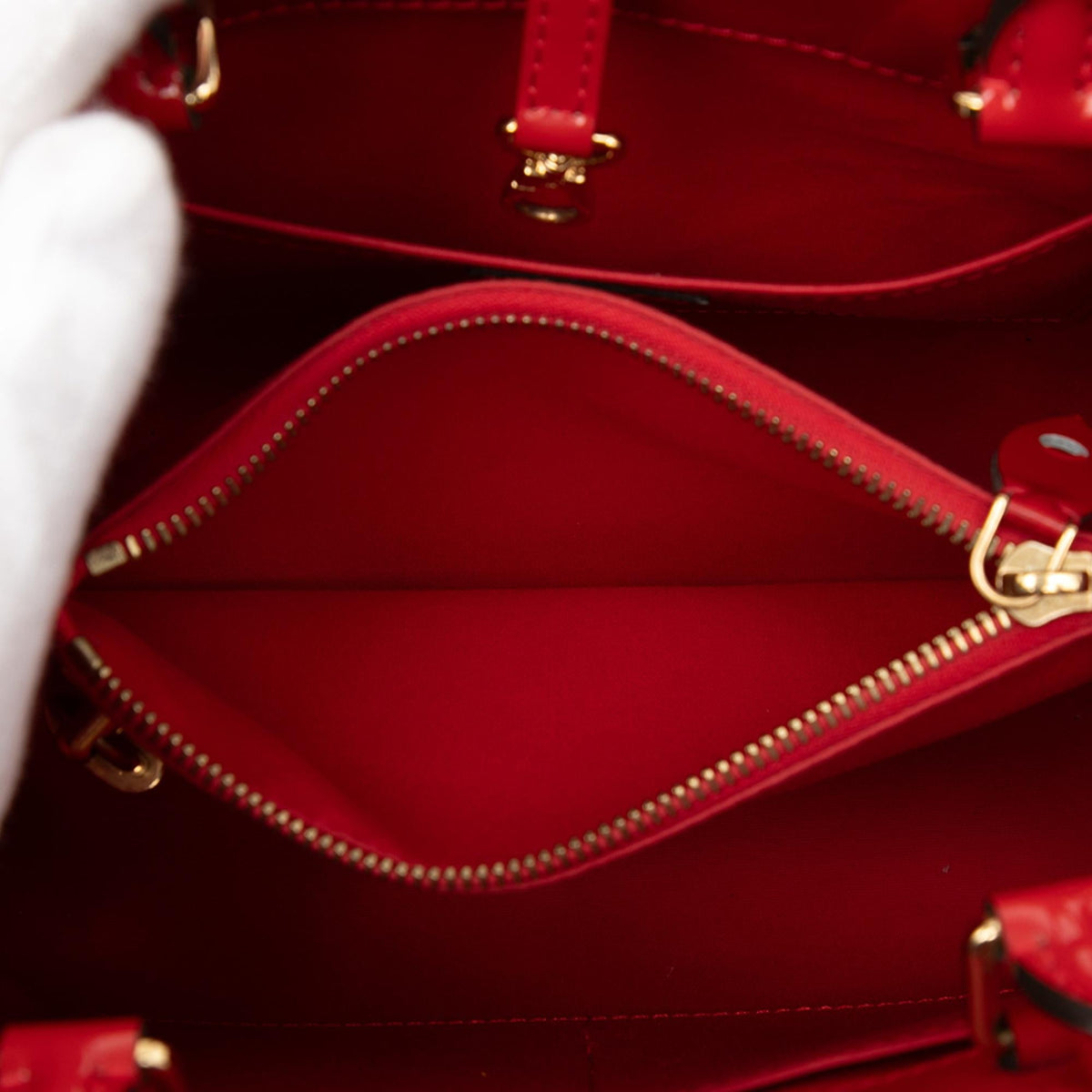 Louis Vuitton Monogram Vernis Montaigne BB
