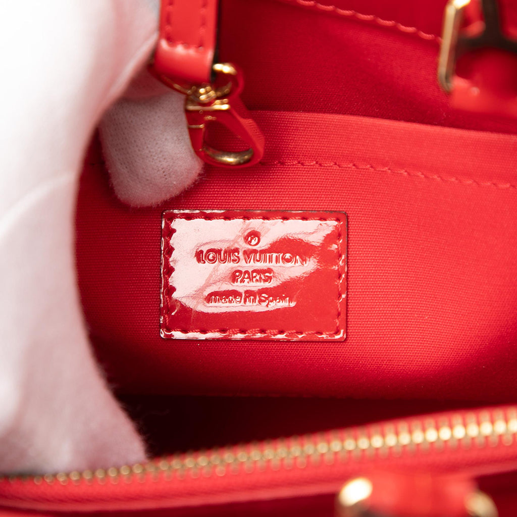 Louis Vuitton Monogram Vernis Montaigne BB