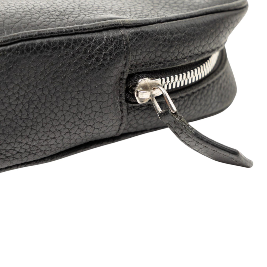 Louis Vuitton Taiga Kasai