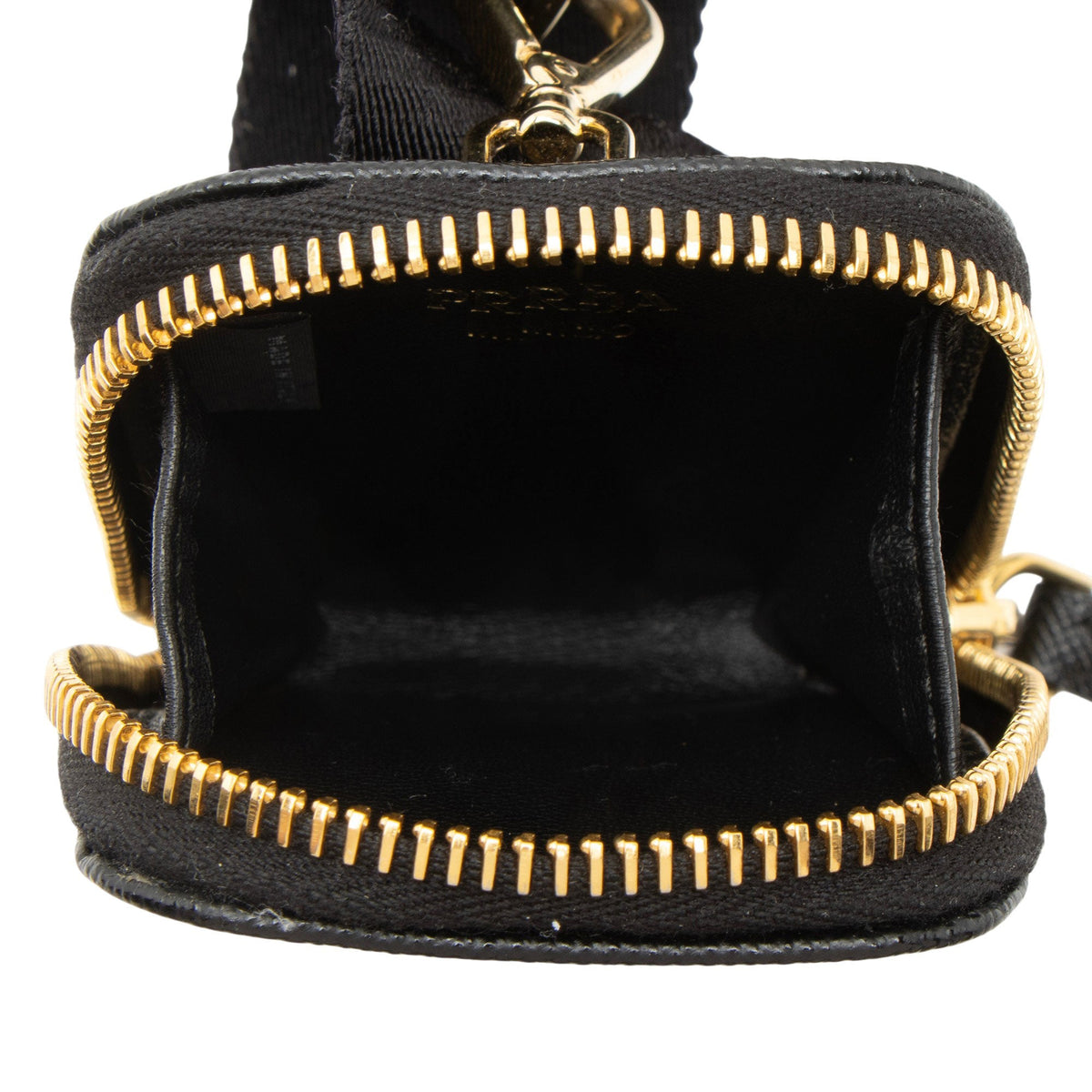 Prada Saffiano Re-Edition 2005 Crossbody