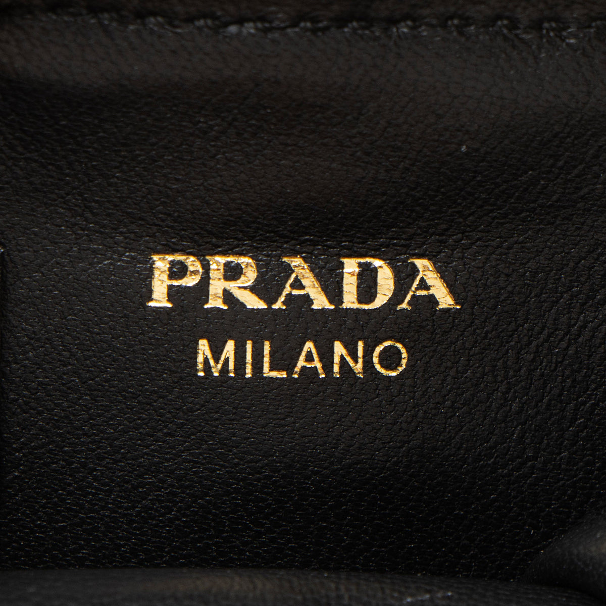 Prada Saffiano Re-Edition 2005 Crossbody