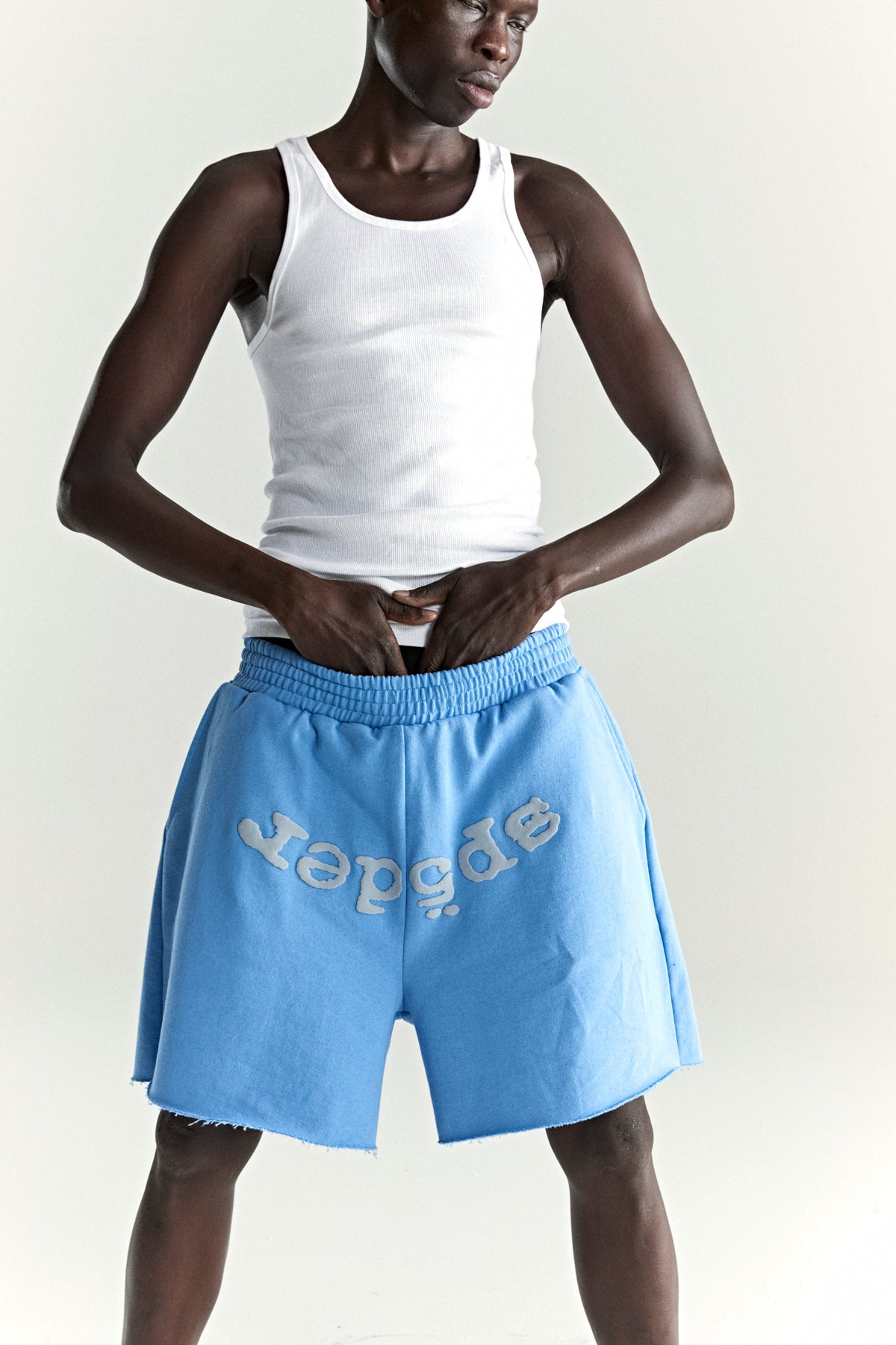 OG WEB V2 SWEATSHORT