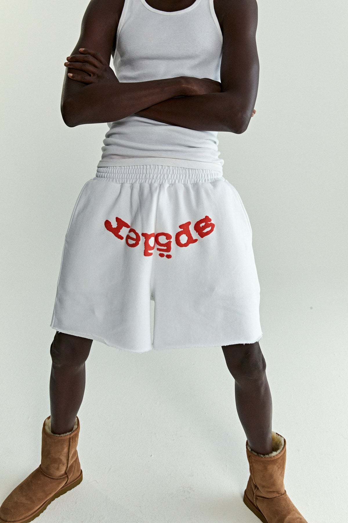 OG WEB V2 SWEATSHORT