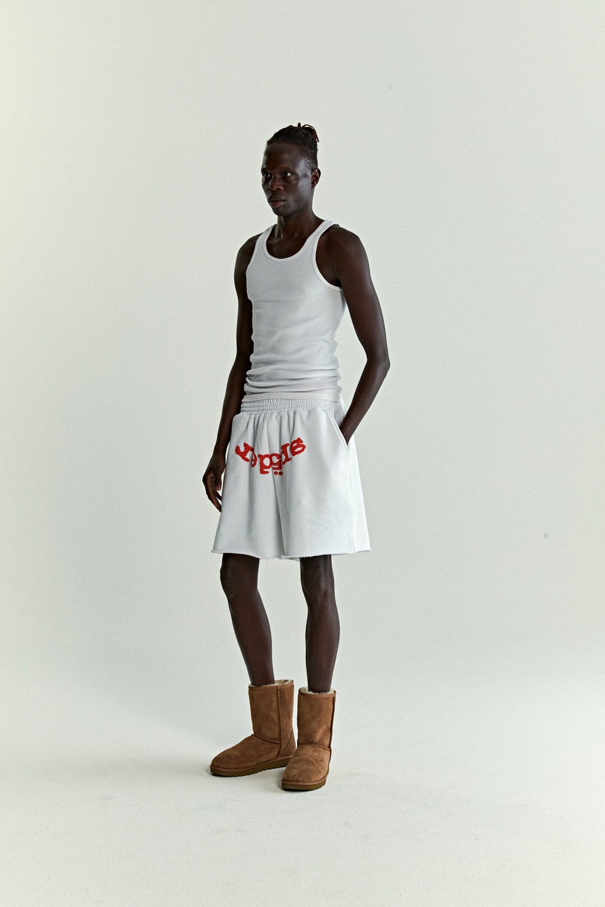OG WEB V2 SWEATSHORT