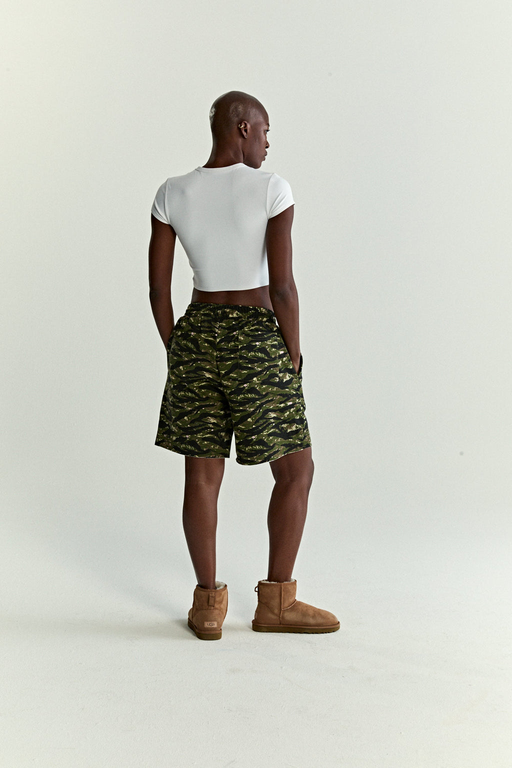 OG WEB V2 TIGER CAMO SWEATSHORT