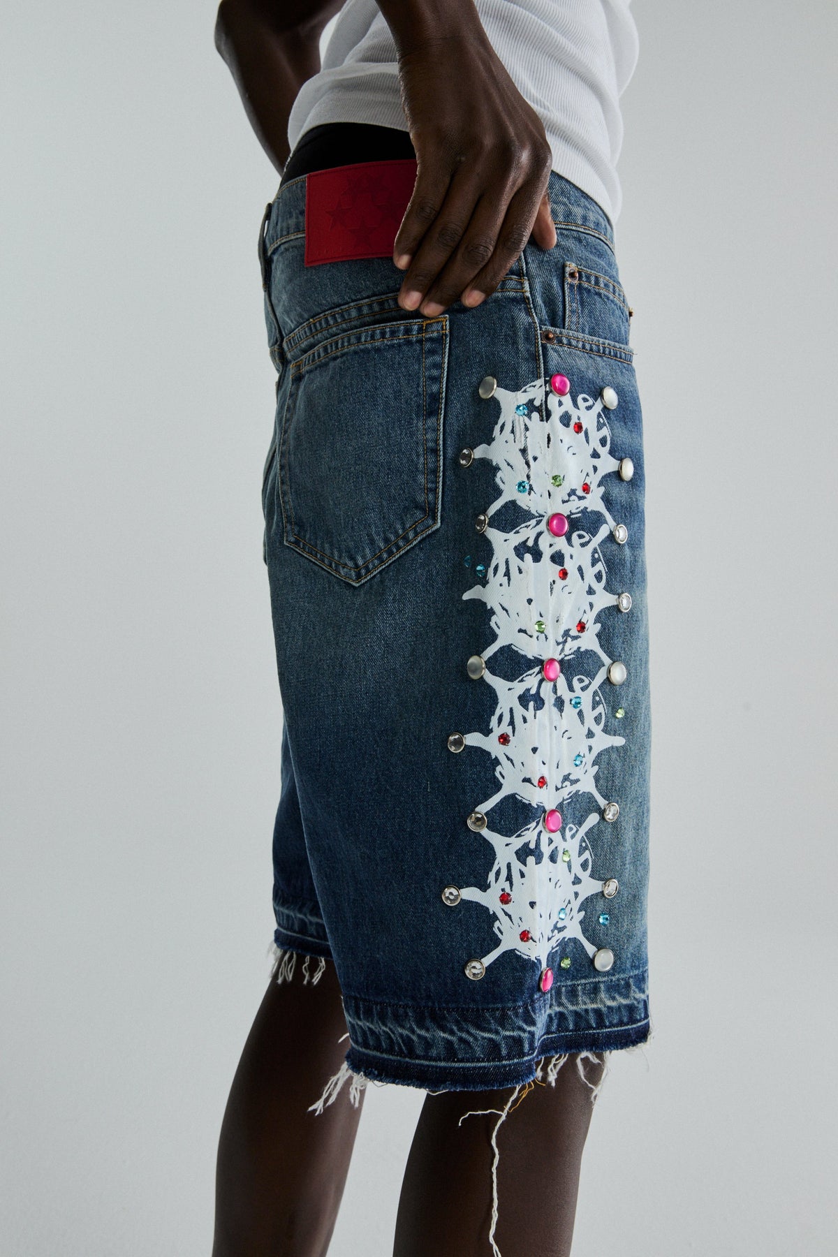 WEB STONE DENIM SHORT