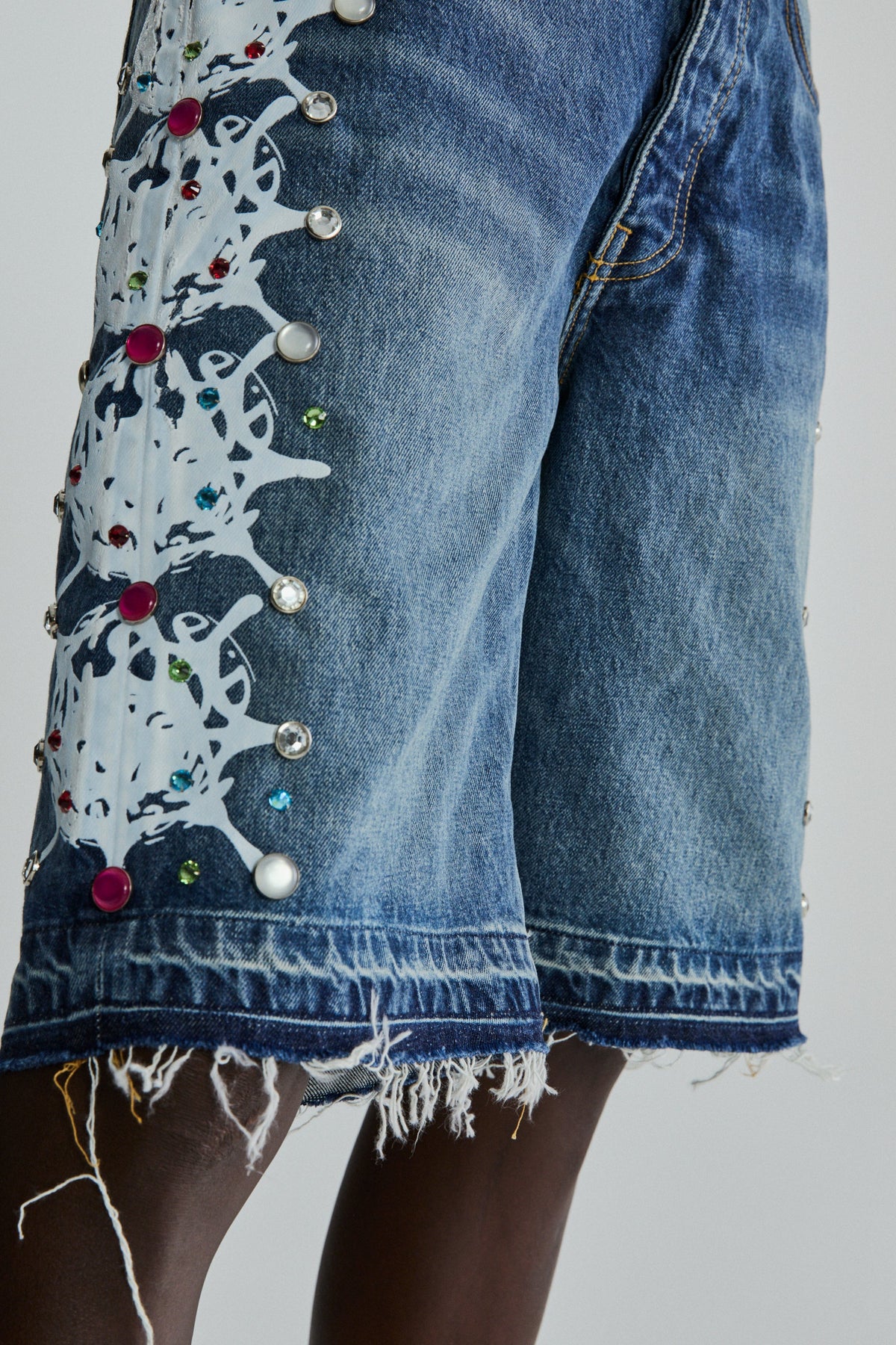 WEB STONE DENIM SHORT
