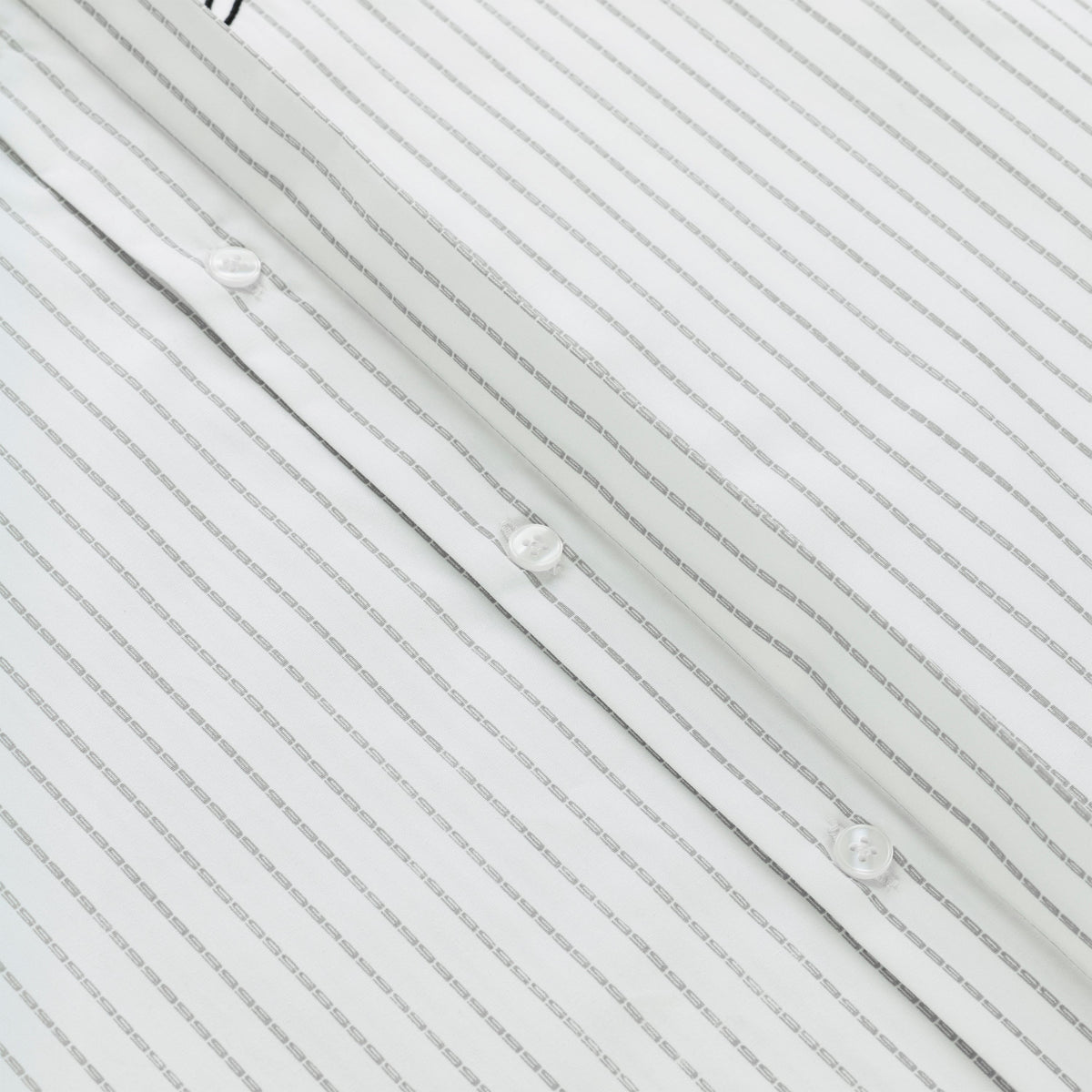 R-05 OXFORD BUTTON DOWN