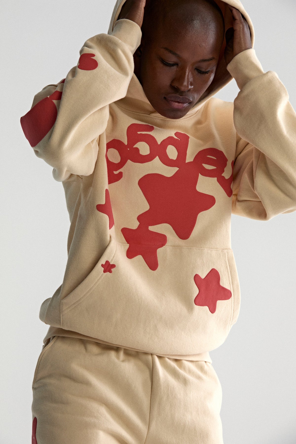 BELUGA HOODIE