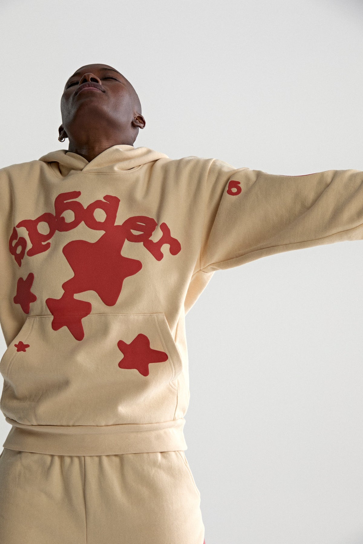 BELUGA HOODIE