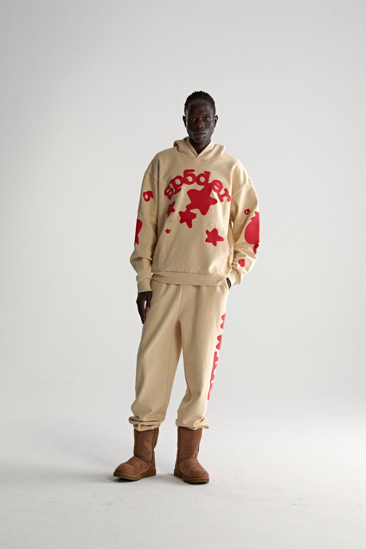 BELUGA HOODIE