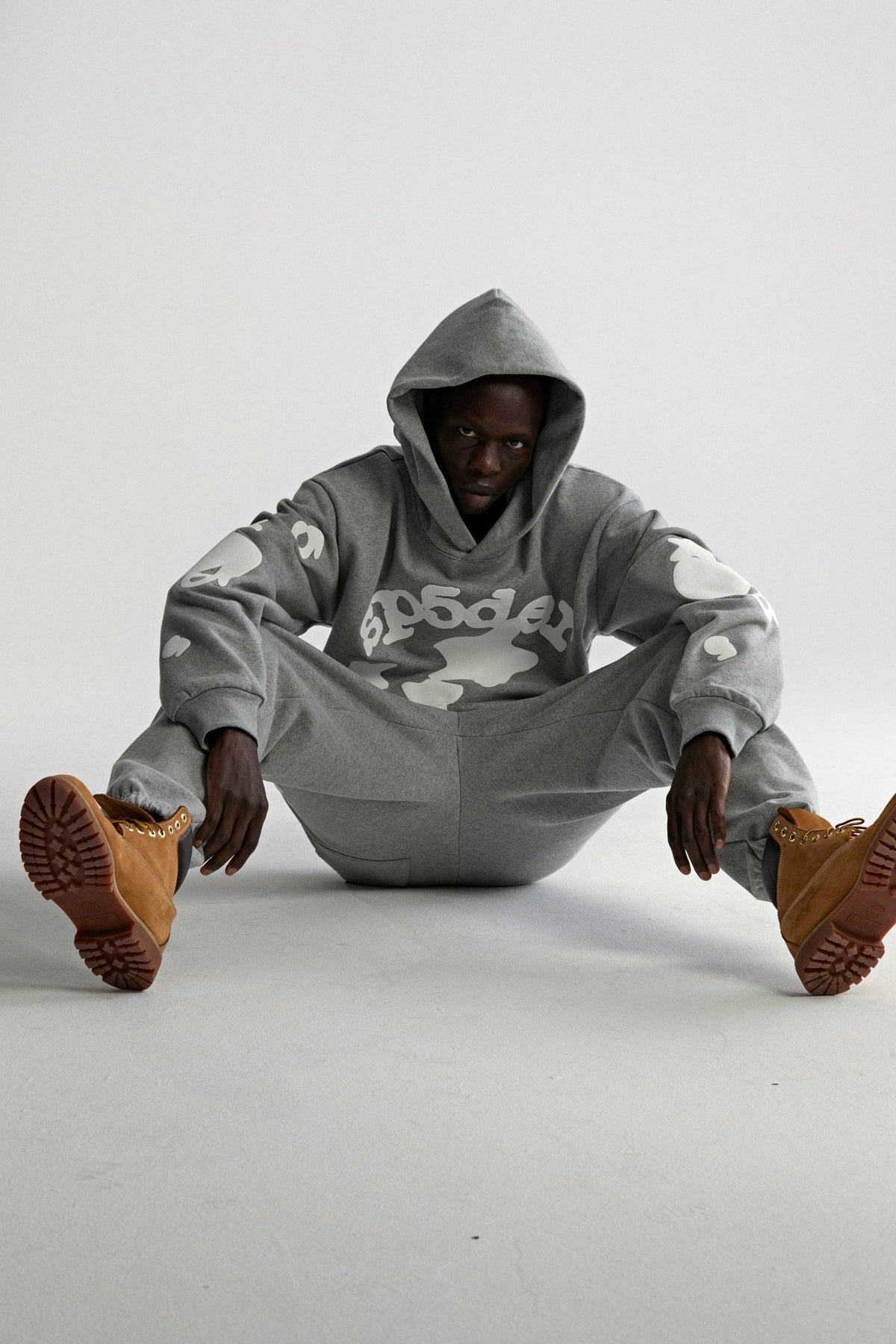 BELUGA HOODIE