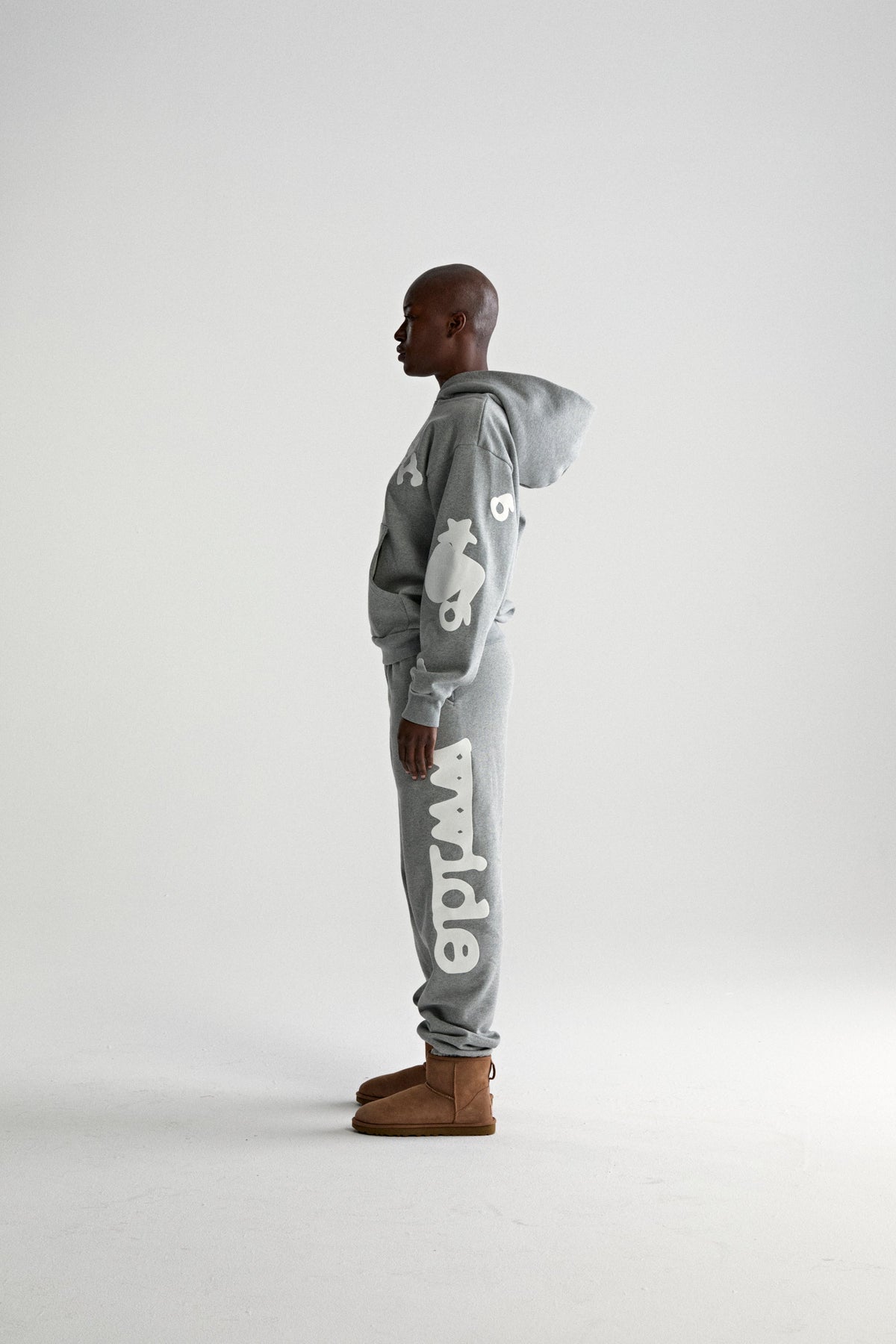 BELUGA HOODIE