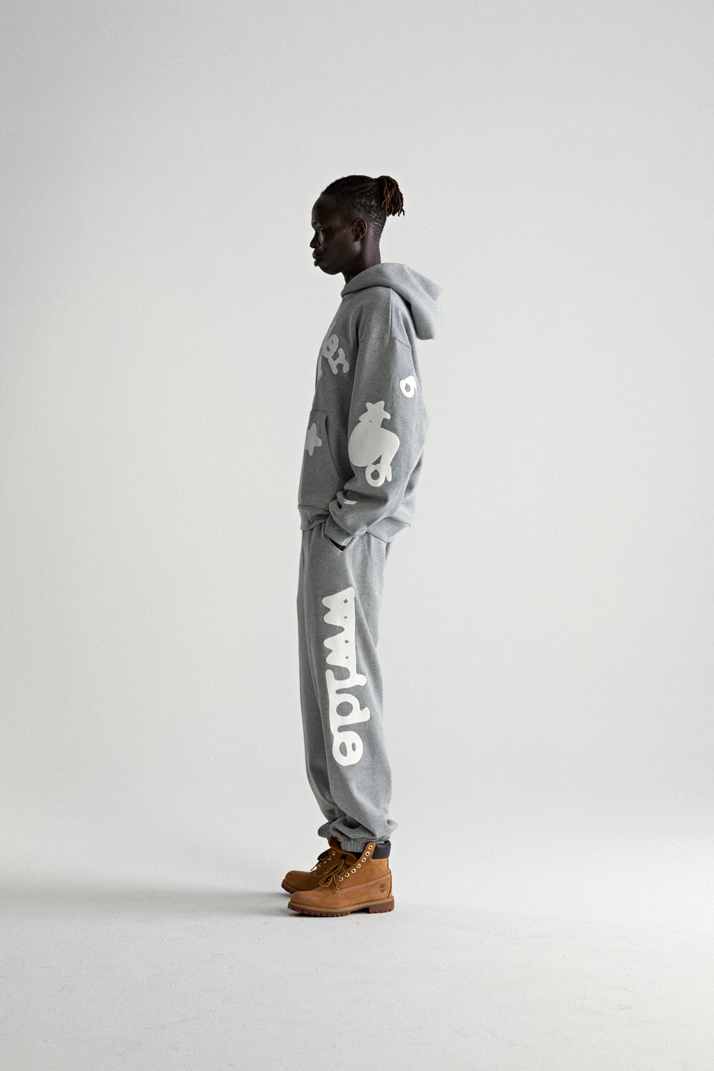 BELUGA HOODIE