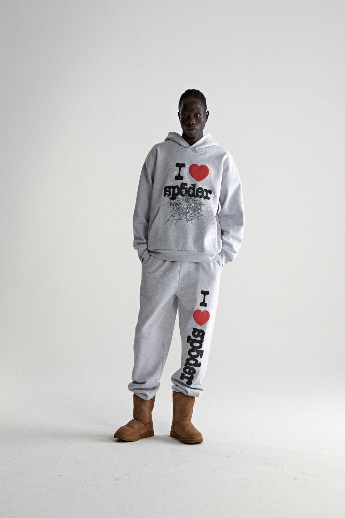 SOUVENIR HOODIE