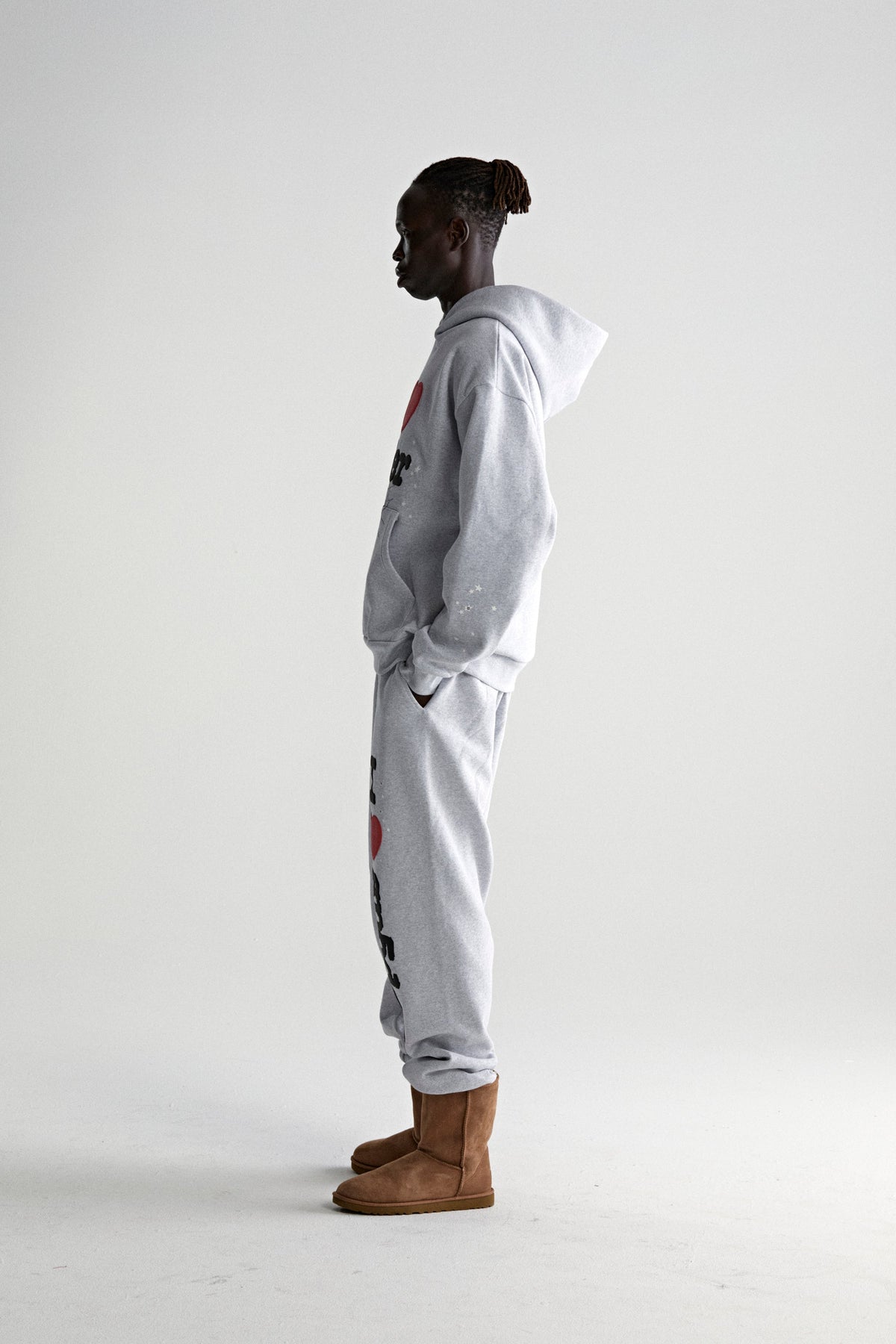 SOUVENIR HOODIE