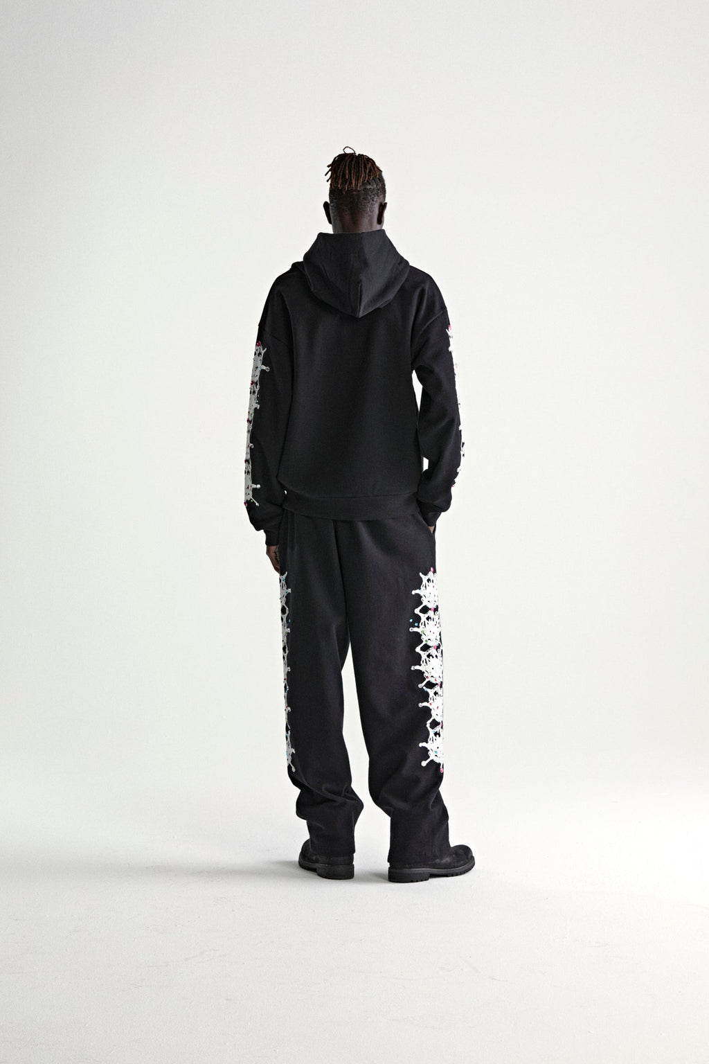 STONE HOODIE