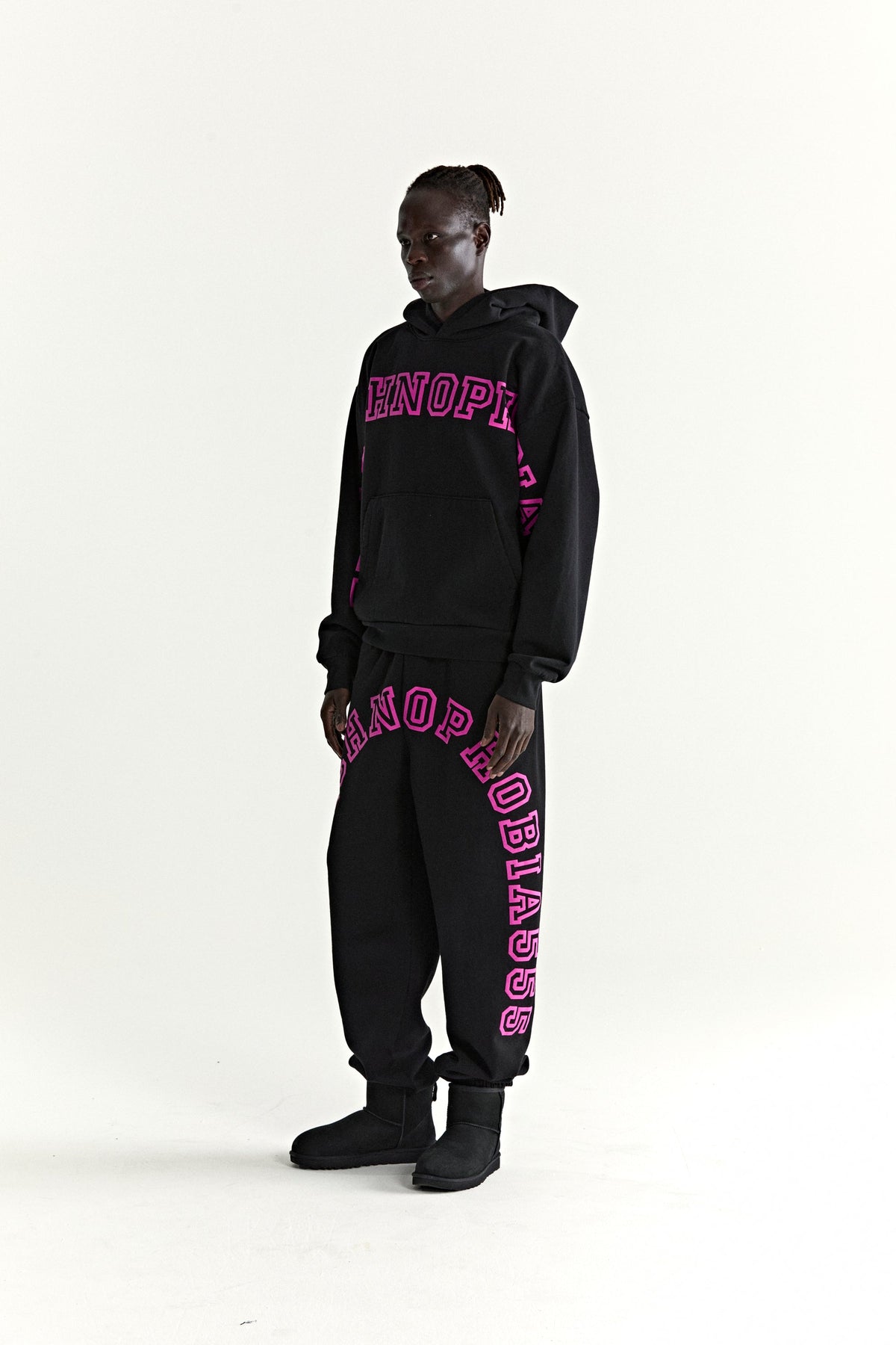 ARACH HOODIE